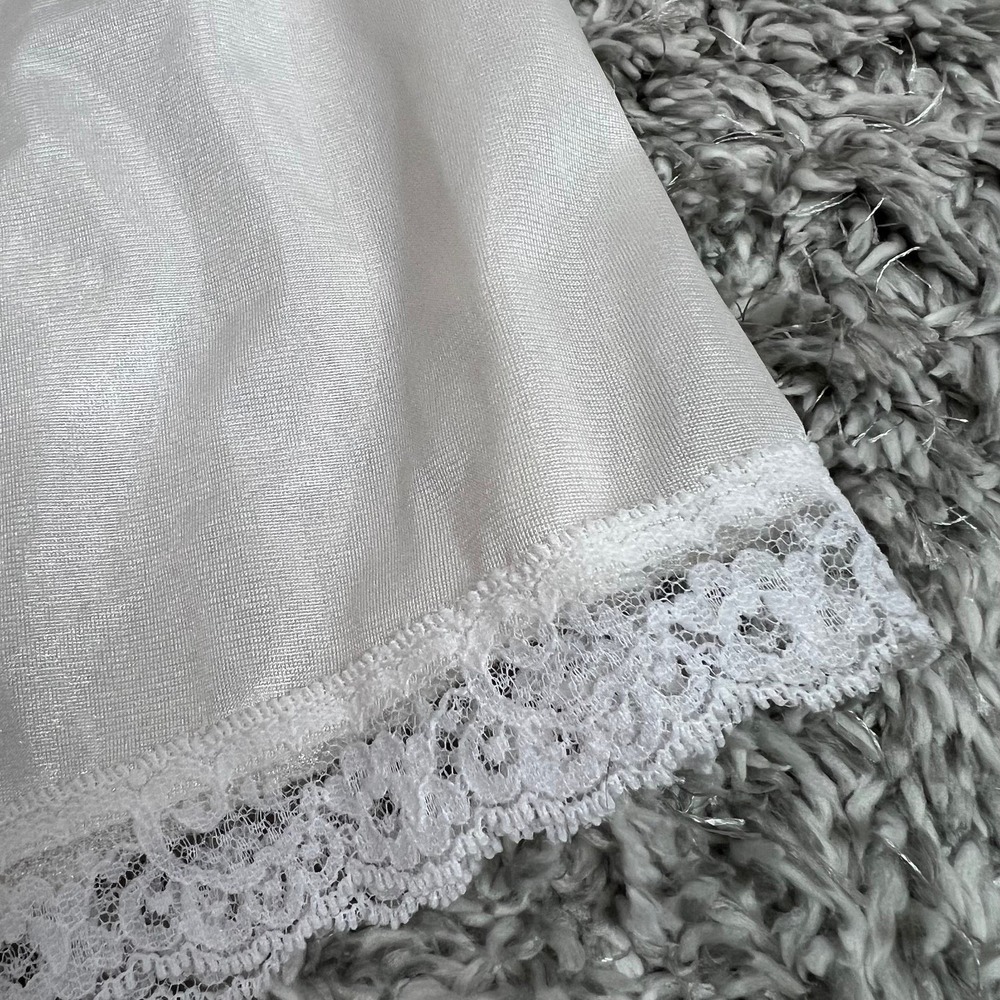 Vintage Deena Half Slip Womens Size Medium Ivory Lace Trim Soft Girl Dainty - Picture 5 of 8